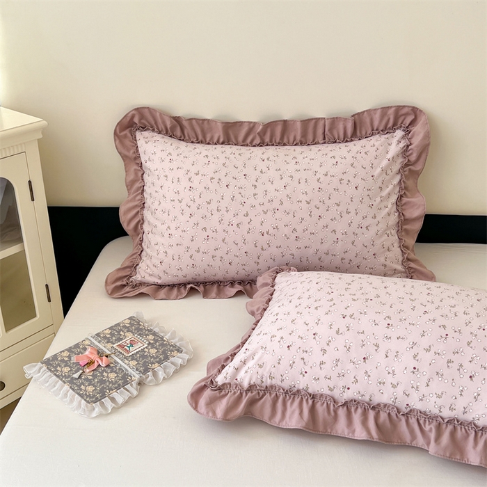 91家纺网 家纺一手货源 找家纺 圣比熊 2026新款A类云朵棉法式压花边枕套宿舍单人单只一只装枕芯48x74cm内胆套 花之恋-粉（法式压花边）