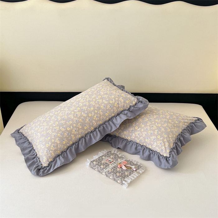 91家纺网 家纺一手货源 找家纺 圣比熊 2026新款A类云朵棉法式压花边枕套宿舍单人单只一只装枕芯48x74cm内胆套 莫奈花园（法式压花边）