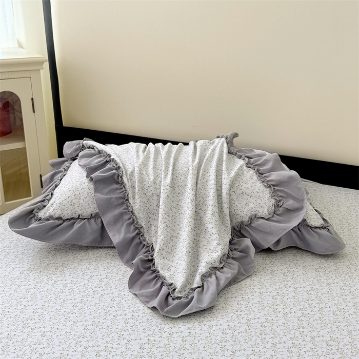 91家纺网 家纺一手货源 找家纺 圣比熊 2026新款A类云朵棉法式压花边枕套宿舍单人单只一只装枕芯48x74cm内胆套 宁静花园（法式压花边）