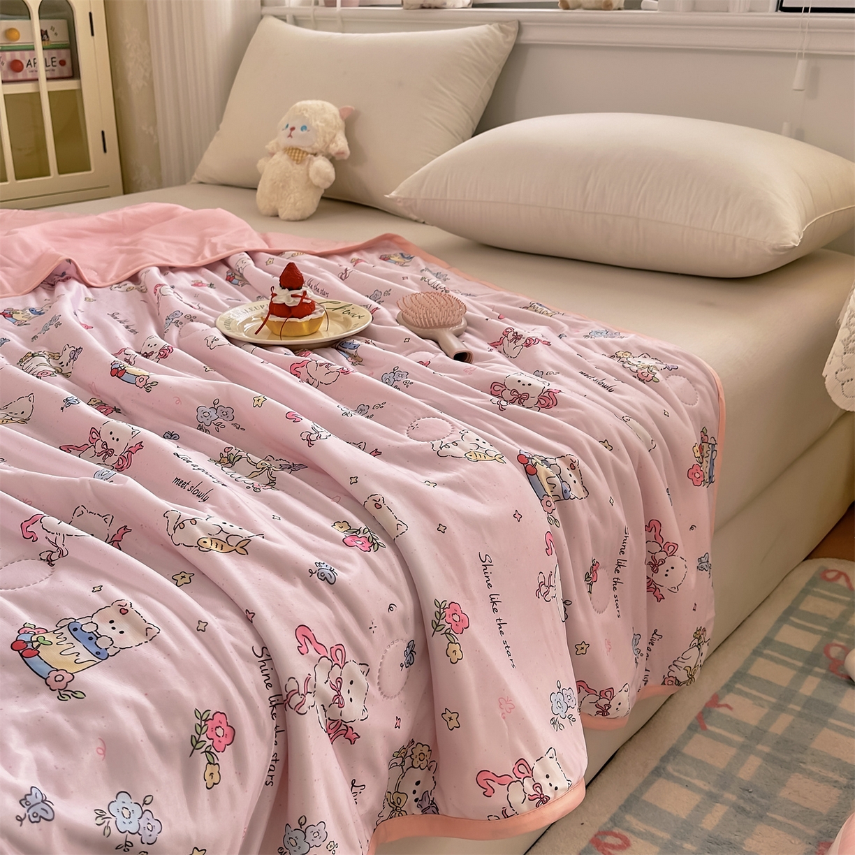 91家纺网 家纺一手货源 找家纺 （总）欣宜家纺 2026新款母婴级卡通冰淇淋夏被夏凉空调冰丝薄款被芯可机洗凉感丝冰皮被子 被子被芯