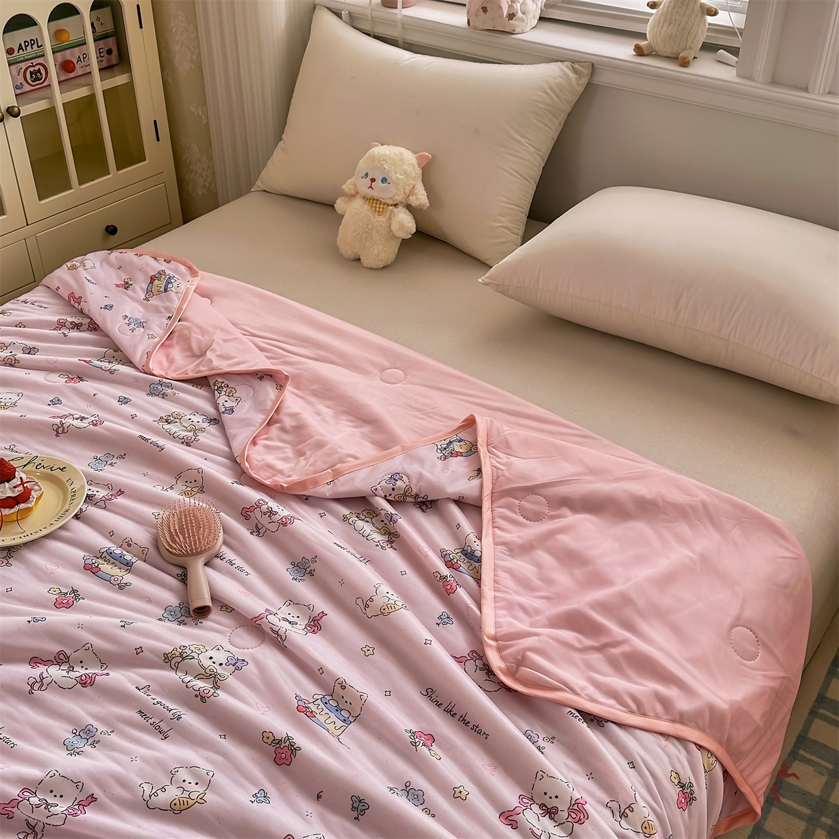 91家纺网 家纺一手货源 找家纺 （总）欣宜家纺 2026新款母婴级卡通冰淇淋夏被夏凉空调冰丝薄款被芯可机洗凉感丝冰皮被子 被子被芯