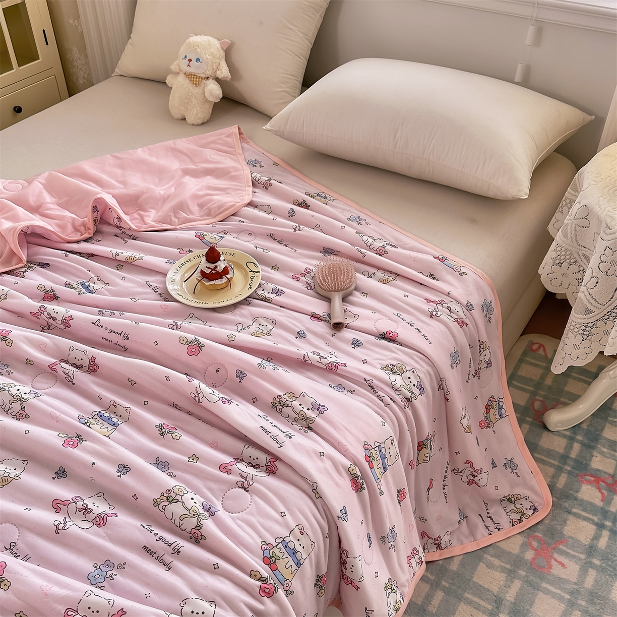 91家纺网 家纺一手货源 找家纺 （总）欣宜家纺 2026新款母婴级卡通冰淇淋夏被夏凉空调冰丝薄款被芯可机洗凉感丝冰皮被子 被子被芯