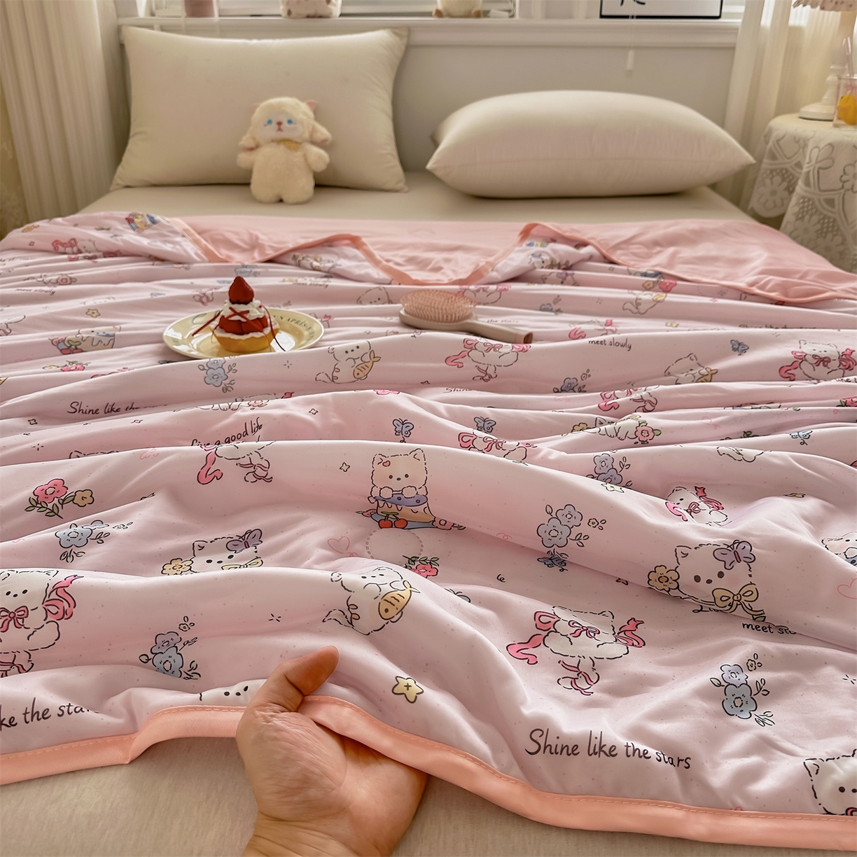 91家纺网 家纺一手货源 找家纺 （总）欣宜家纺 2026新款母婴级卡通冰淇淋夏被夏凉空调冰丝薄款被芯可机洗凉感丝冰皮被子 被子被芯