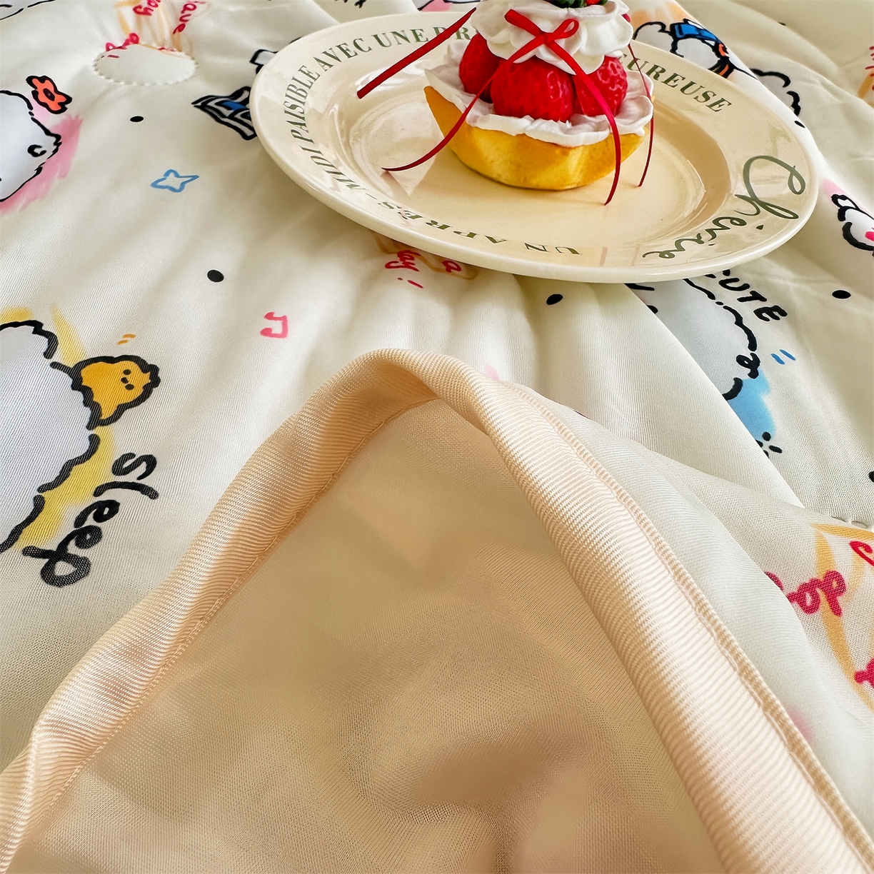 91家纺网 家纺一手货源 找家纺 欣宜家纺 2026新款母婴级卡通冰淇淋夏被夏凉空调冰丝薄款被芯可机洗凉感丝冰皮被子 被子被芯 乖乖狗