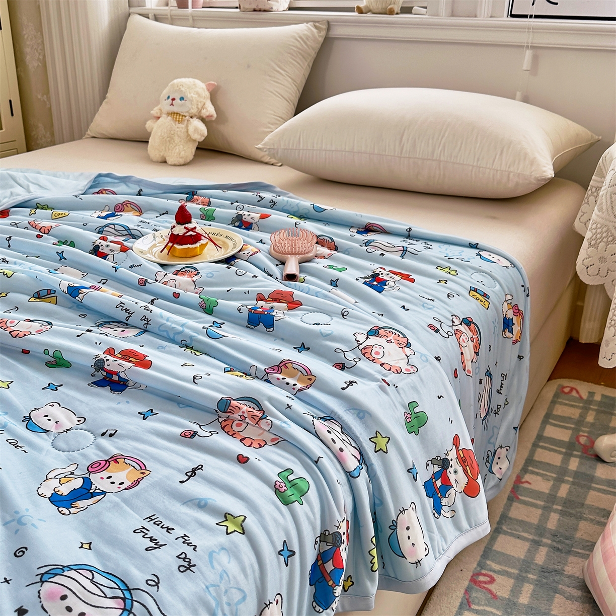 91家纺网 家纺一手货源 找家纺 欣宜家纺 2026新款母婴级卡通冰淇淋夏被夏凉空调冰丝薄款被芯可机洗凉感丝冰皮被子 被子被芯 摇滚猫