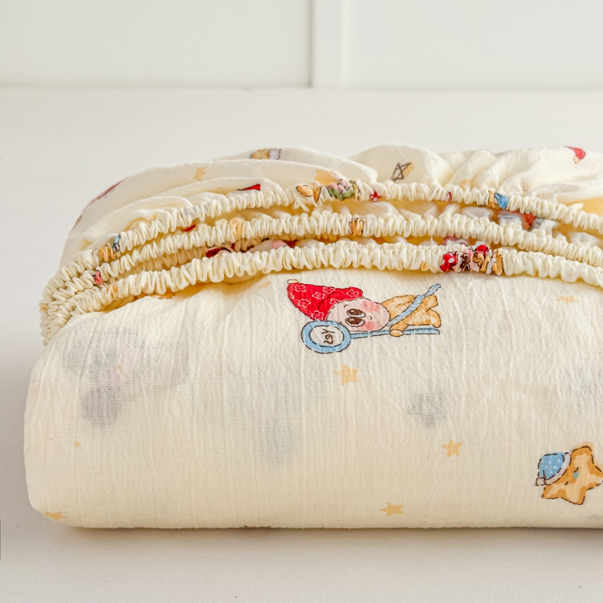 91家纺网 家纺一手货源 找家纺 默忆 2026春夏新款a类泡芙双层纱床笠印花卡通全包围床垫保护套单床笠 床笠单件 星星人