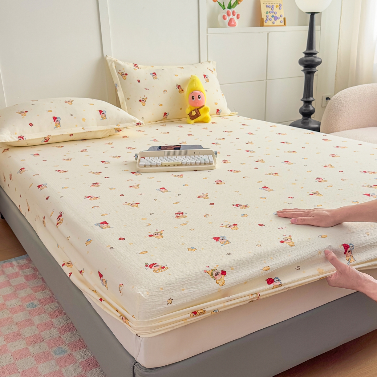 91家纺网 家纺一手货源 找家纺 默忆 2026春夏新款a类泡芙双层纱床笠印花卡通全包围床垫保护套单床笠 床笠单件 星星人