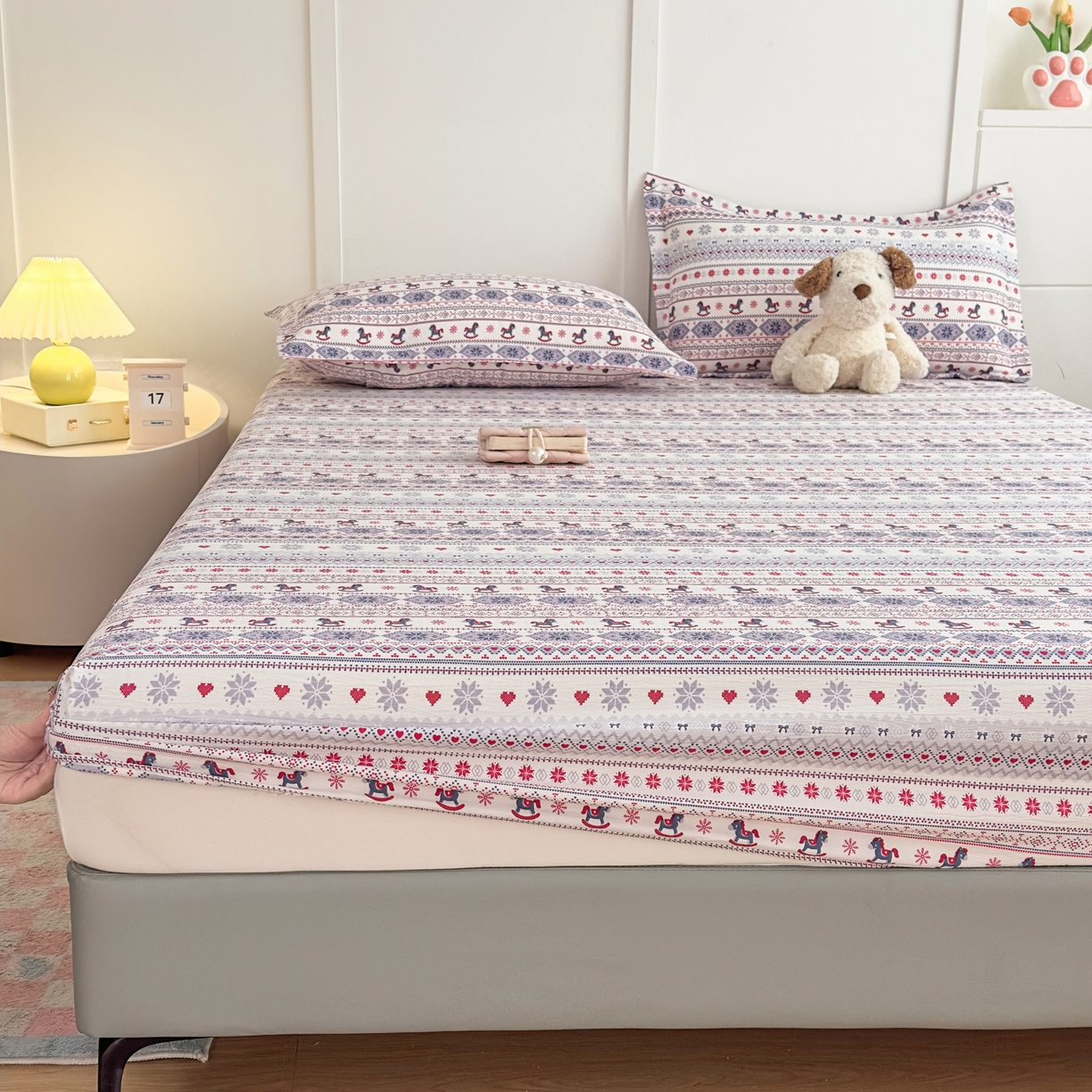 91家纺网 家纺一手货源 找家纺 默忆 2026春夏新款a类泡芙双层纱床笠印花卡通全包围床垫保护套单床笠 床笠单件 小木马