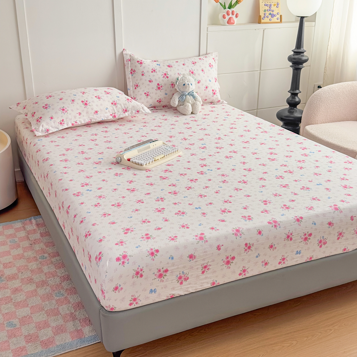 91家纺网 家纺一手货源 找家纺 默忆 2026春夏新款a类泡芙双层纱床笠印花卡通全包围床垫保护套单床笠 床笠单件 三生花