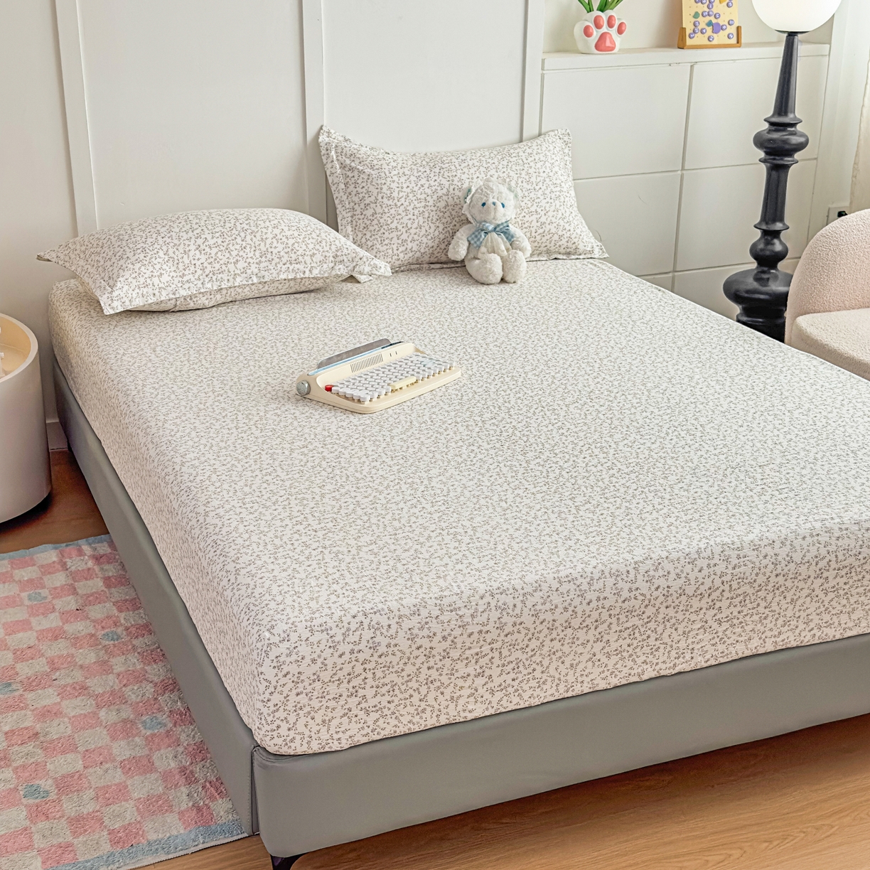 91家纺网 家纺一手货源 找家纺 默忆 2026春夏新款a类泡芙双层纱床笠印花卡通全包围床垫保护套单床笠 床笠单件 莫奈紫