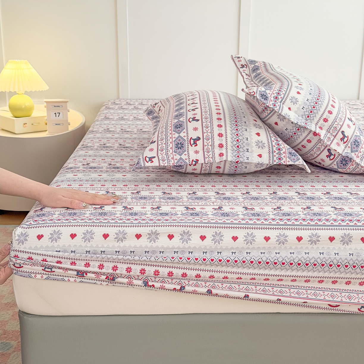 91家纺网 家纺一手货源 找家纺 默忆 2026春夏新款a类泡芙双层纱床笠印花卡通全包围床垫保护套单床笠 床笠单件 小木马