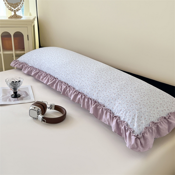 91家纺网 家纺一手货源 找家纺 圣比熊 2026新款A类云朵棉法式压花边枕套加长双人情侣1.8米枕芯内胆套1.5m枕头套 花恋语-紫（法式压花边）