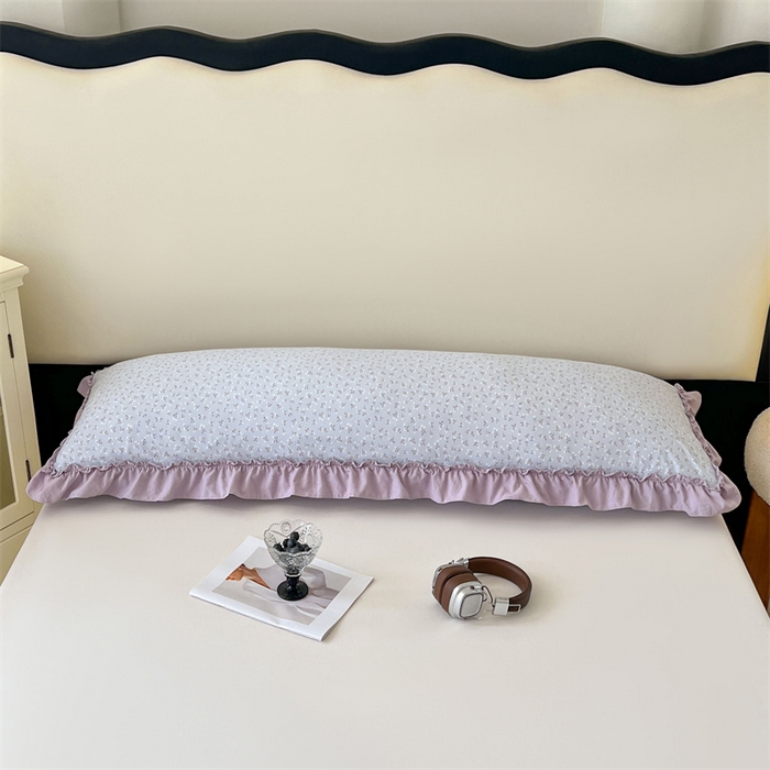 91家纺网 家纺一手货源 找家纺 圣比熊 2026新款A类云朵棉法式压花边枕套加长双人情侣1.8米枕芯内胆套1.5m枕头套 花恋语-紫（法式压花边）