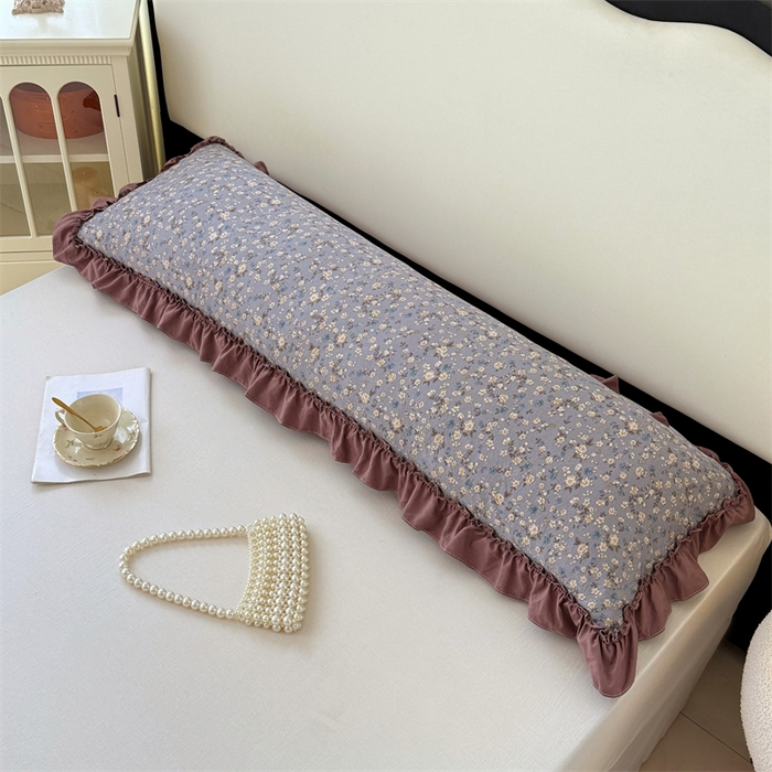 91家纺网 家纺一手货源 找家纺 圣比熊 2026新款A类云朵棉法式压花边枕套加长双人情侣1.8米枕芯内胆套1.5m枕头套 蓝相思（法式压花边）