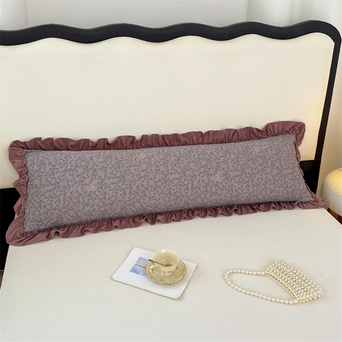 91家纺网 家纺一手货源 找家纺 圣比熊 2026新款A类云朵棉法式压花边枕套加长双人情侣1.8米枕芯内胆套1.5m枕头套 墨染芳华（法式压花边）