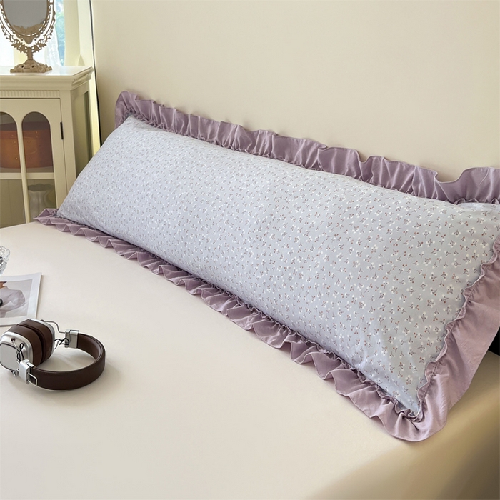 91家纺网 家纺一手货源 找家纺 圣比熊 2026新款A类云朵棉法式压花边枕套加长双人情侣1.8米枕芯内胆套1.5m枕头套 花恋语-紫（法式压花边）