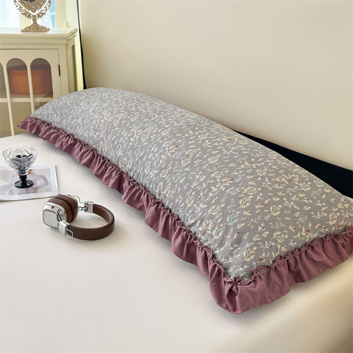 91家纺网 家纺一手货源 找家纺 圣比熊 2026新款A类云朵棉法式压花边枕套加长双人情侣1.8米枕芯内胆套1.5m枕头套 叶之间（法式压花边）