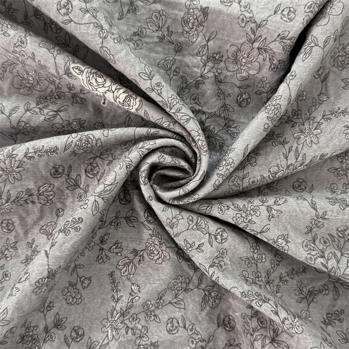 91家纺网 家纺一手货源 找家纺 圣比熊 2026新款A类云朵棉法式压花边枕套加长双人情侣1.8米枕芯内胆套1.5m枕头套 墨染芳华（法式压花边）