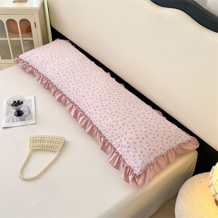 91家纺网 家纺一手货源 找家纺 圣比熊 2026新款A类云朵棉法式压花边枕套加长双人情侣1.8米枕芯内胆套1.5m枕头套 花之恋-粉（法式压花边）