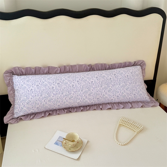 91家纺网 家纺一手货源 找家纺 圣比熊 2026新款A类云朵棉法式压花边枕套加长双人情侣1.8米枕芯内胆套1.5m枕头套 浅影摇曳-紫（法式压花边）