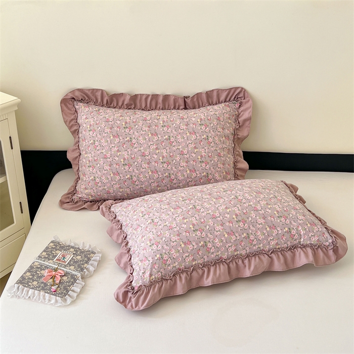 91家纺网 家纺一手货源 找家纺 梦舒羽 2026新款A类云朵棉法式压花边枕套宿舍单人单只一只装枕芯48x74cm内胆套 花间入梦-粉（法式压花边）