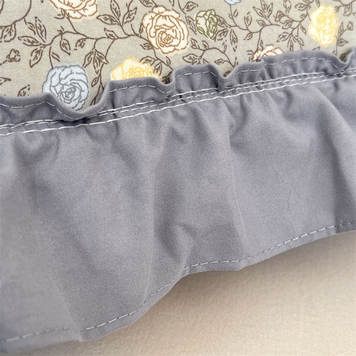 91家纺网 家纺一手货源 找家纺 梦舒羽 2026新款A类云朵棉法式压花边枕套宿舍单人单只一只装枕芯48x74cm内胆套 风栖木槿-灰（法式压花边）