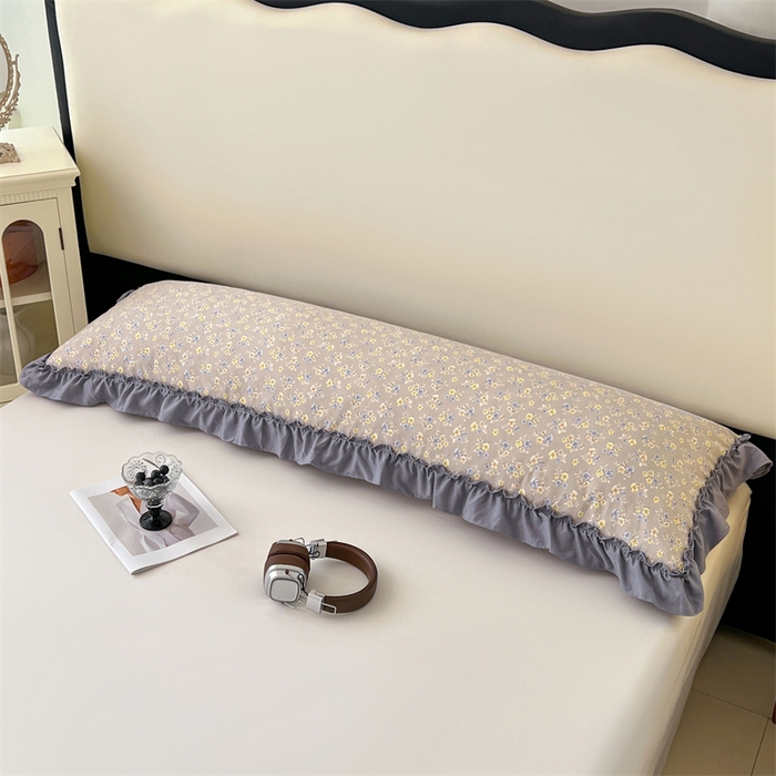 91家纺网 家纺一手货源 找家纺 梦舒羽 2026新款A类云朵棉法式压花边枕套加长双人情侣1.8米枕芯内胆套1.5m枕头套 莫奈花园（法式压花边）