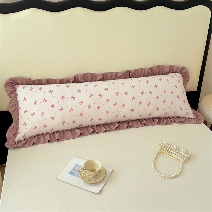 91家纺网 家纺一手货源 找家纺 梦舒羽 2026新款A类云朵棉法式压花边枕套加长双人情侣1.8米枕芯内胆套1.5m枕头套 怦然心动（法式压花边）