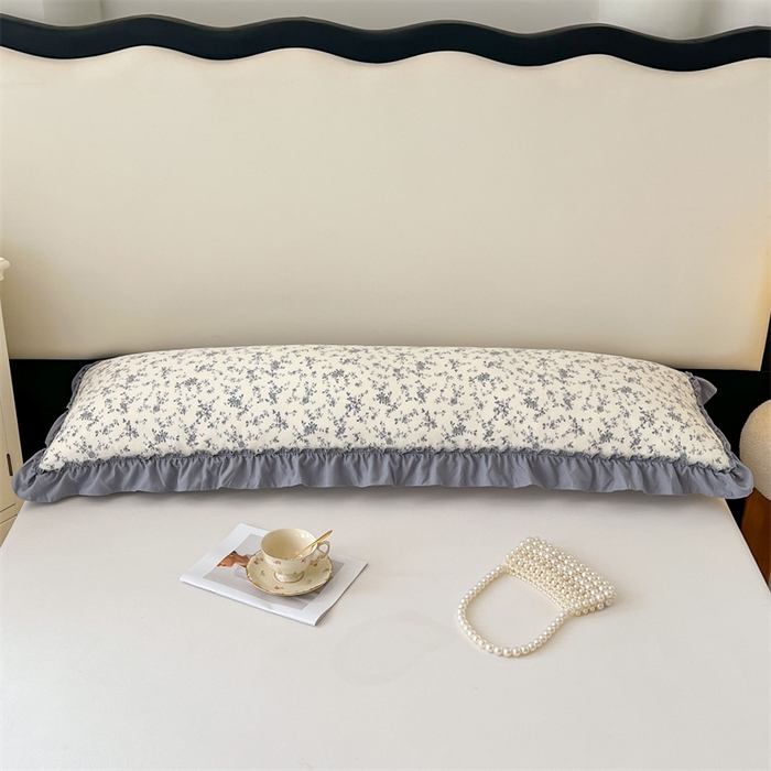 91家纺网 家纺一手货源 找家纺 梦舒羽 2026新款A类云朵棉法式压花边枕套加长双人情侣1.8米枕芯内胆套1.5m枕头套 忆江南（法式压花边）