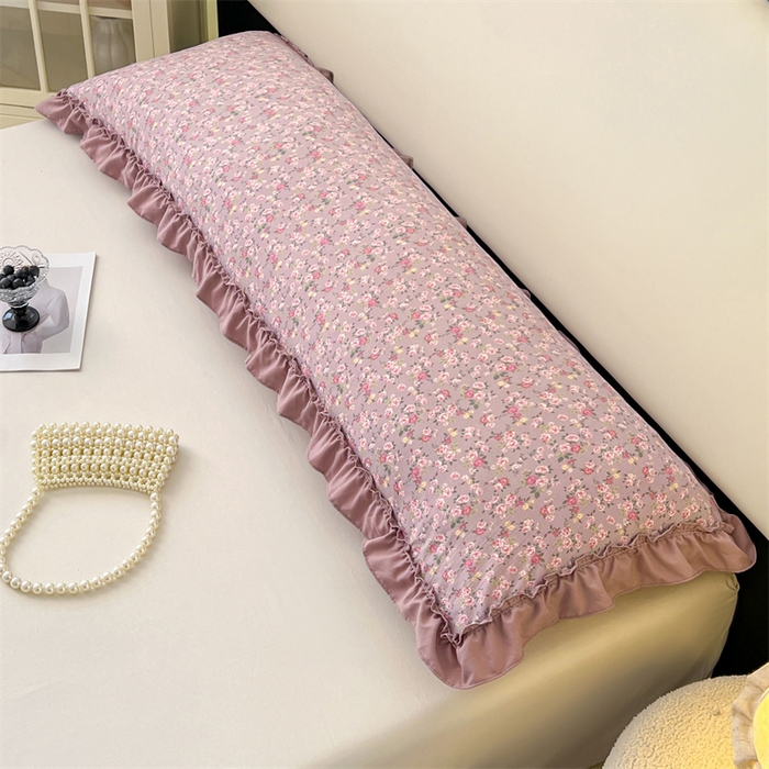 91家纺网 家纺一手货源 找家纺 梦舒羽 2026新款A类云朵棉法式压花边枕套加长双人情侣1.8米枕芯内胆套1.5m枕头套 花间入梦-粉（法式压花边）