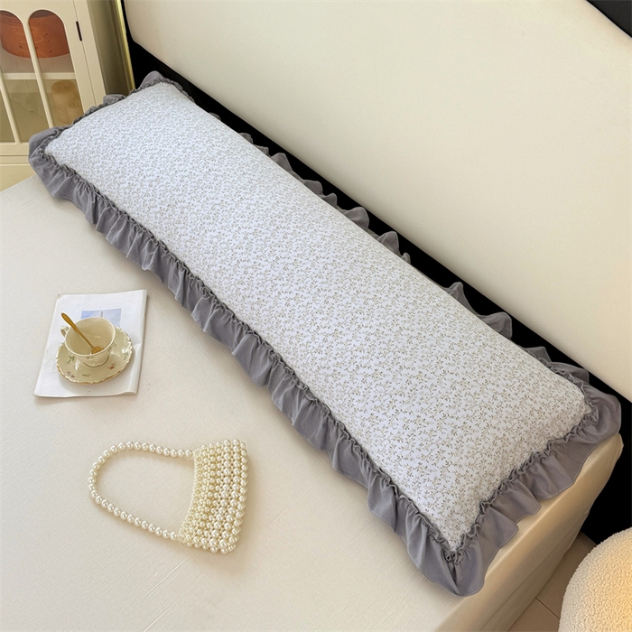 91家纺网 家纺一手货源 找家纺 梦舒羽 2026新款A类云朵棉法式压花边枕套加长双人情侣1.8米枕芯内胆套1.5m枕头套 宁静花园（法式压花边）