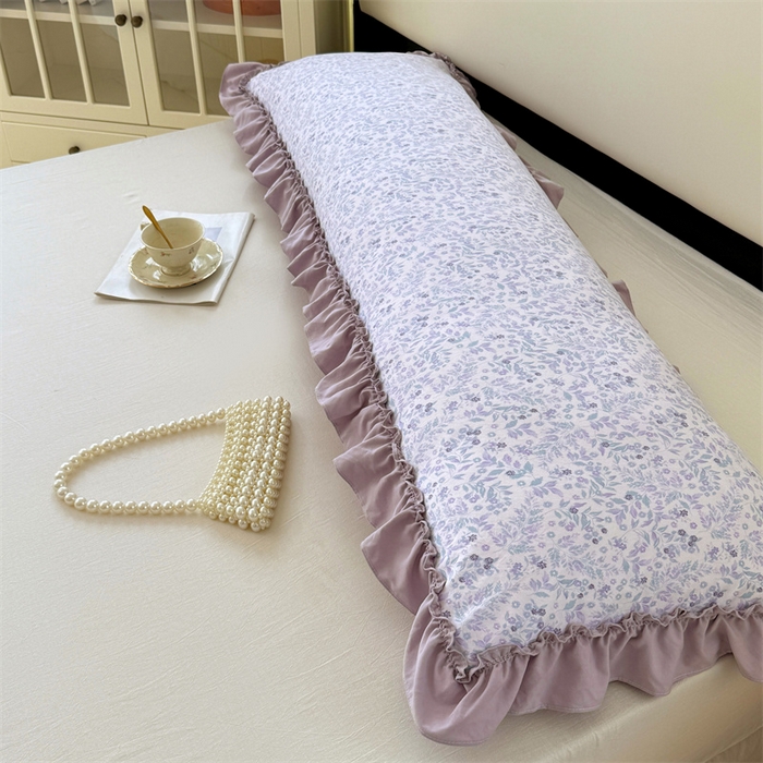 91家纺网 家纺一手货源 找家纺 梦舒羽 2026新款A类云朵棉法式压花边枕套加长双人情侣1.8米枕芯内胆套1.5m枕头套 浅影摇曳-紫（法式压花边）