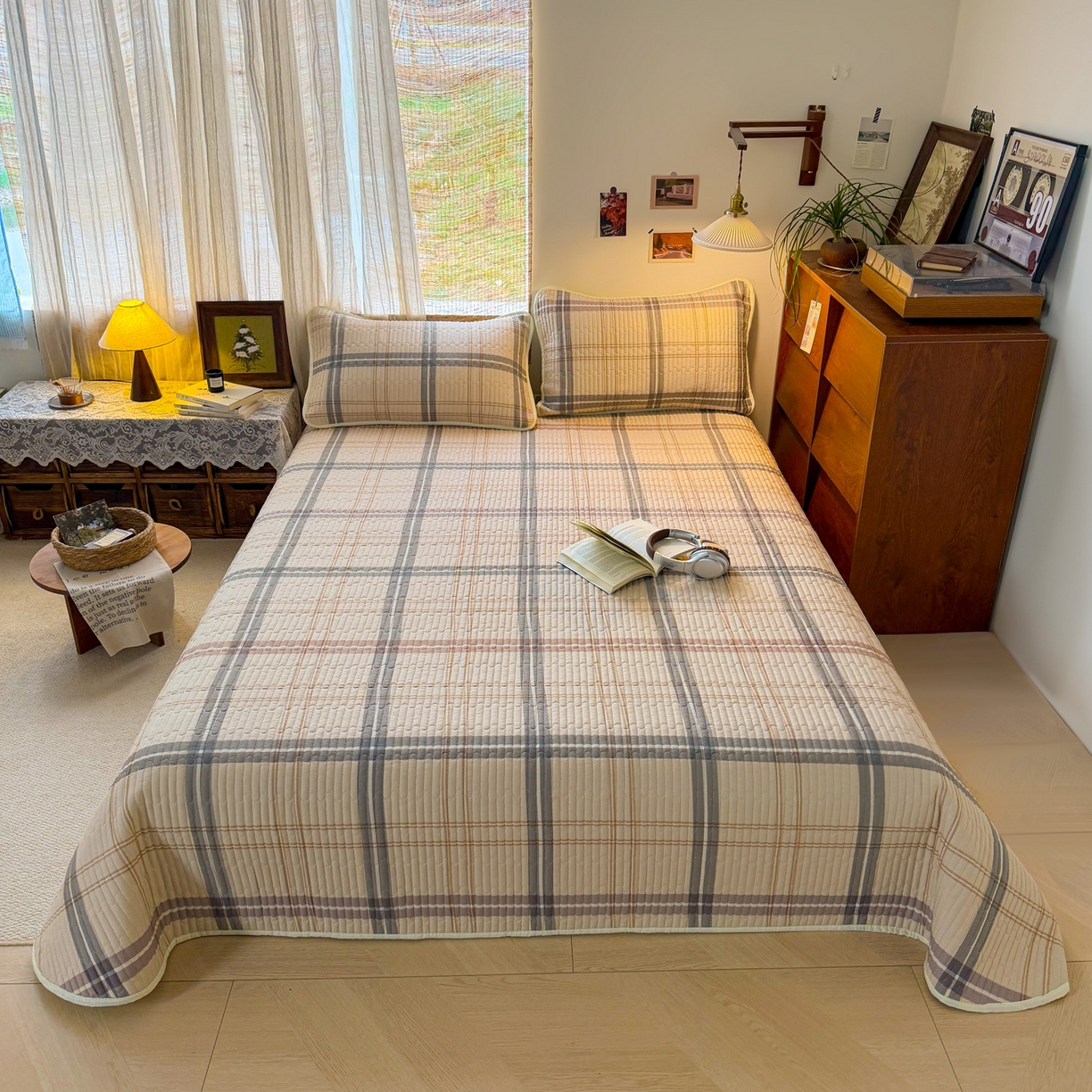 91家纺网 家纺一手货源 找家纺 优雅星家纺 2026新款A类小清新四季可用学生宿舍床单  单件夹棉炕盖床盖炕毯三件套（长期有货） 格调