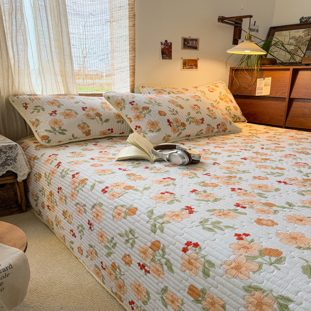 91家纺网 家纺一手货源 找家纺 优雅星家纺 2026新款A类小清新四季可用学生宿舍床单  单件夹棉炕盖床盖炕毯三件套（长期有货） 花海