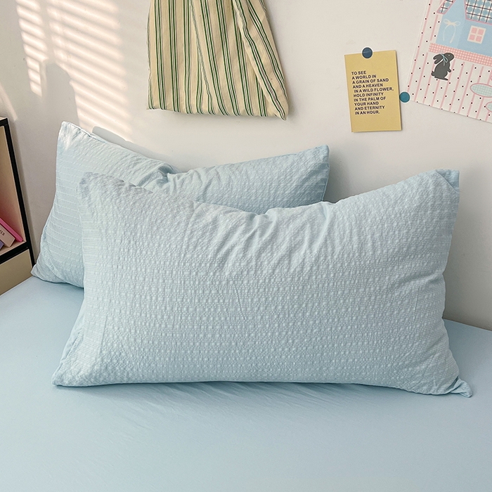 91家纺网 家纺一手货源 找家纺 贝拉梦家纺 2026新款高克重高品质A类超软糯泡芙纱纯色四件套 晴空小方