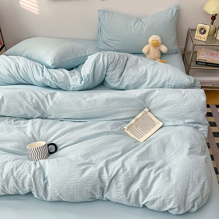 贝拉梦家纺 2026新款高克重高品质A类超软糯泡芙纱纯色四件套 晴空小方