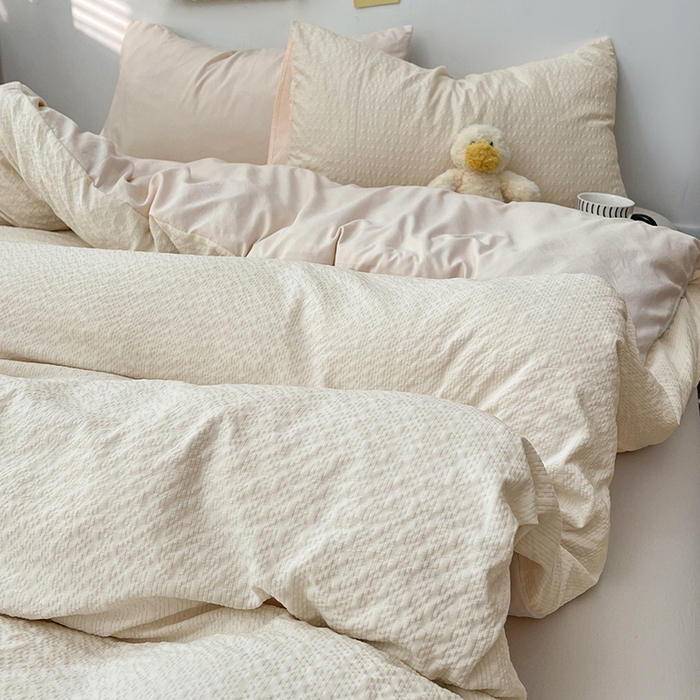 91家纺网 家纺一手货源 找家纺 贝拉梦家纺 2026新款高克重高品质A类超软糯泡芙纱纯色四件套 糯糯奶盖