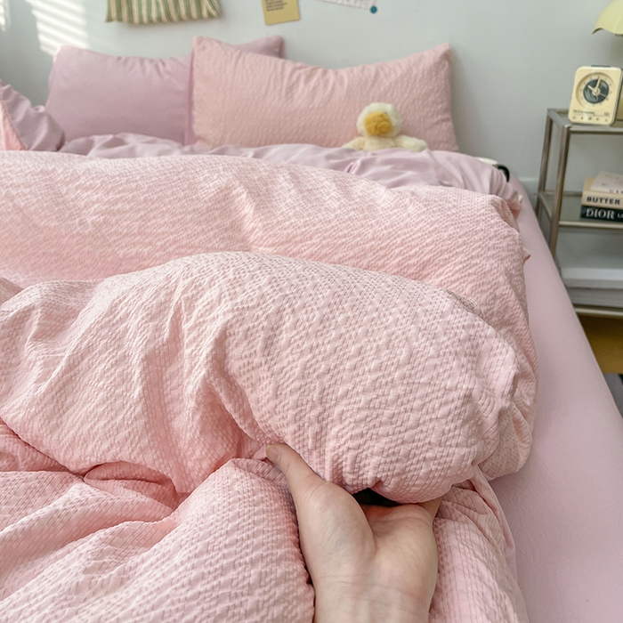 91家纺网 家纺一手货源 找家纺 贝拉梦家纺 2026新款高克重高品质A类超软糯泡芙纱纯色四件套 樱花气泡