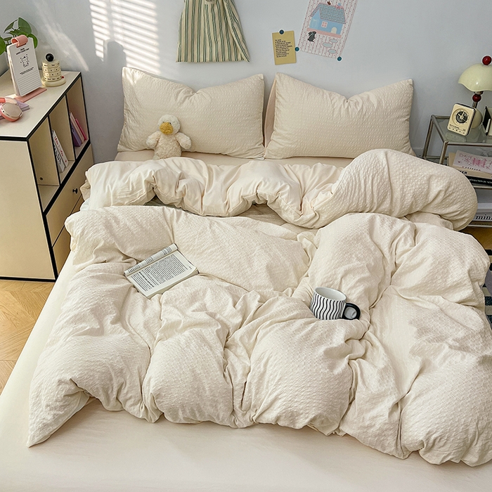 91家纺网 家纺一手货源 找家纺 贝拉梦家纺 2026新款高克重高品质A类超软糯泡芙纱纯色四件套 糯糯奶盖