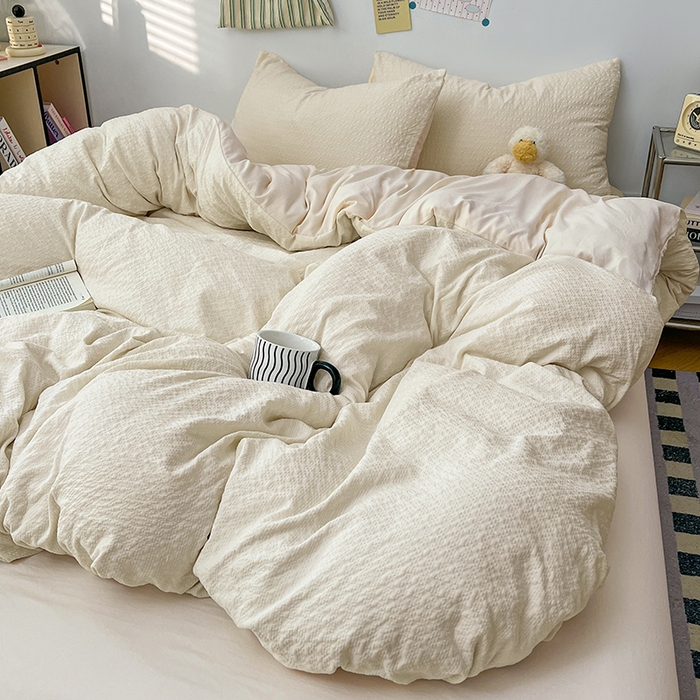 91家纺网 家纺一手货源 找家纺 贝拉梦家纺 2026新款高克重高品质A类超软糯泡芙纱纯色四件套 糯糯奶盖