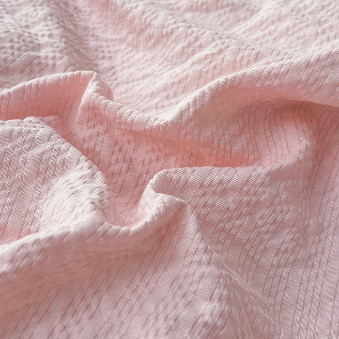 91家纺网 家纺一手货源 找家纺 贝拉梦家纺 2026新款高克重高品质A类超软糯泡芙纱纯色四件套 樱花气泡