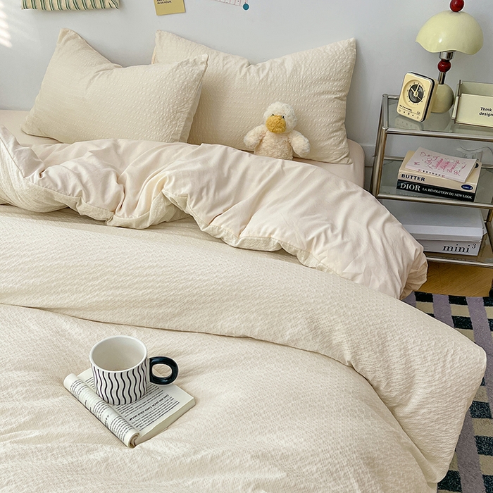 91家纺网 家纺一手货源 找家纺 贝拉梦家纺 2026新款高克重高品质A类超软糯泡芙纱纯色四件套 糯糯奶盖