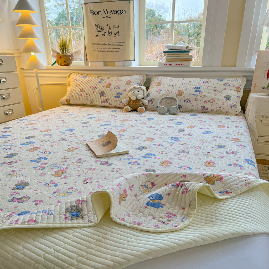 91家纺网 家纺一手货源 找家纺 优雅星家纺 2026新款A类小清新四季可用学生宿舍床单  单件夹棉炕盖床盖炕毯三件套（长期有货） 萌宠乐园