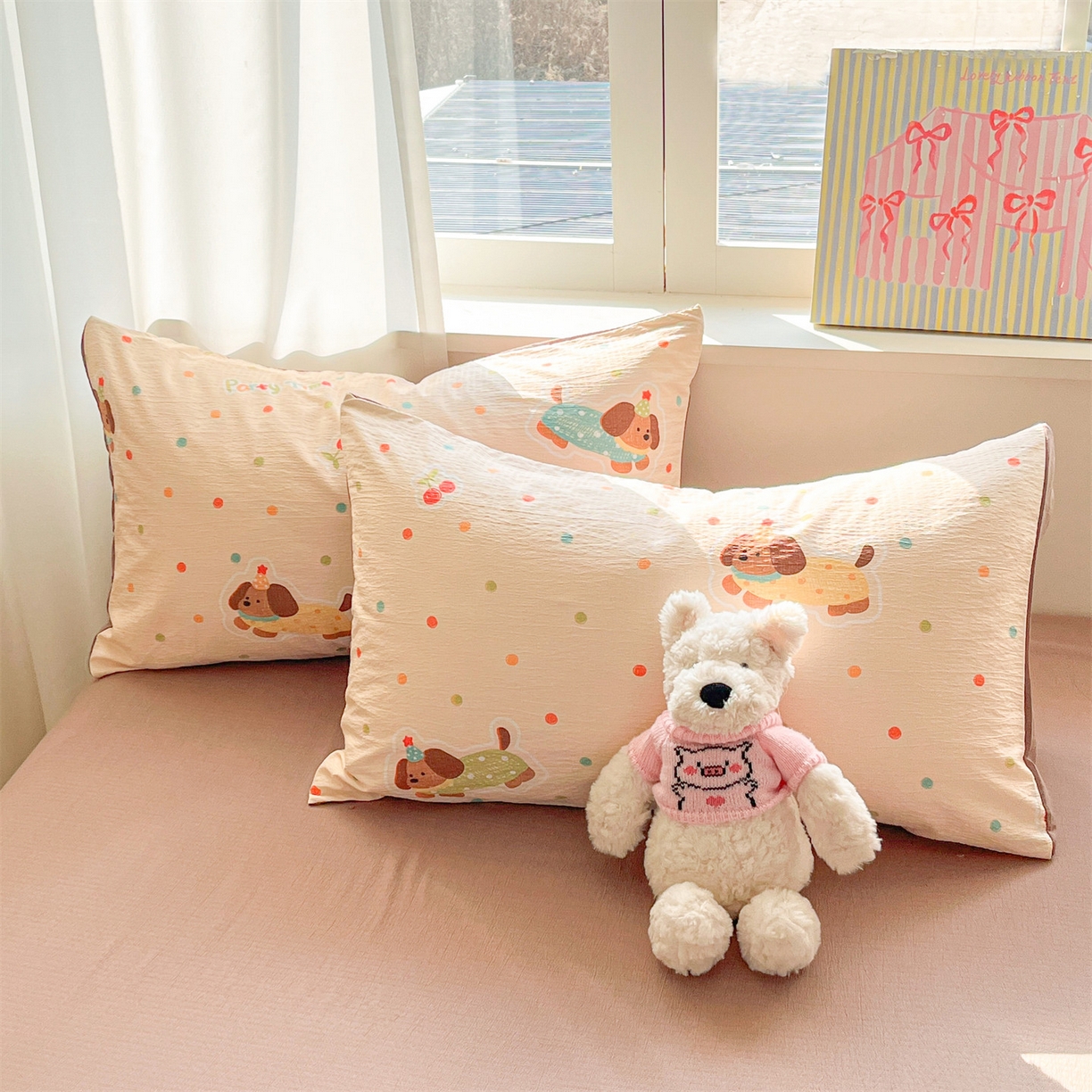 91家纺网 家纺一手货源 找家纺 盛秋家纺 2026新款皱皱纱印花夏被-萝拉 派对狗+深咖