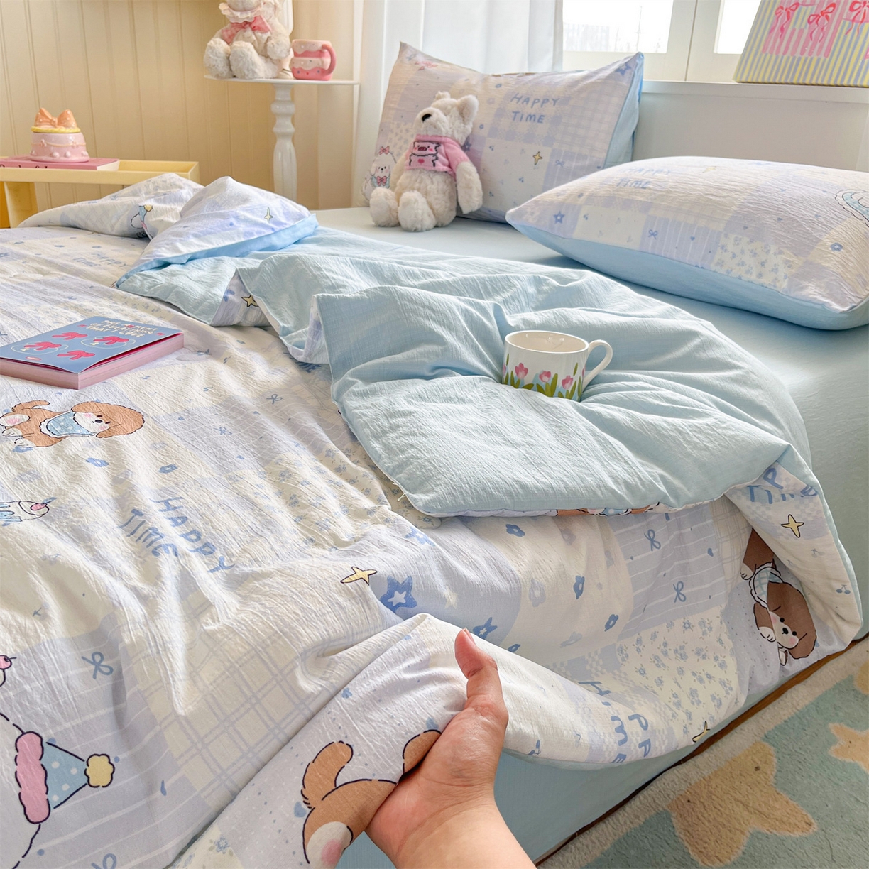 91家纺网 家纺一手货源 找家纺 盛秋家纺 2026新款皱皱纱印花夏被-萝拉 可可颂蓝+天空蓝