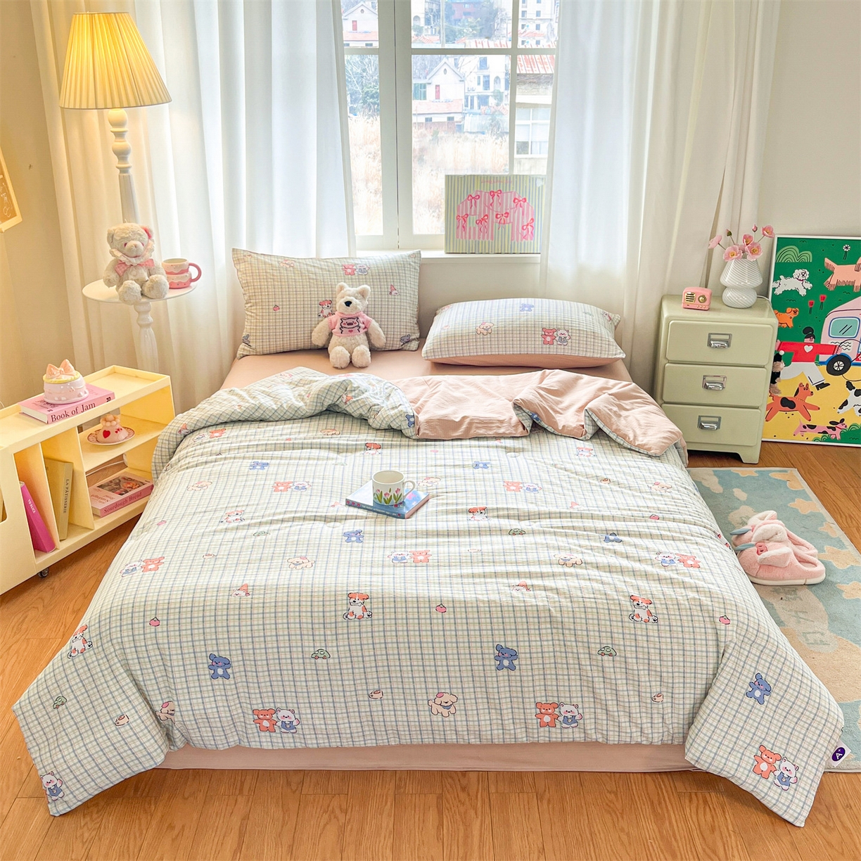 91家纺网 家纺一手货源 找家纺 盛秋家纺 2026新款皱皱纱印花夏被-萝拉 小伙伴+米驼