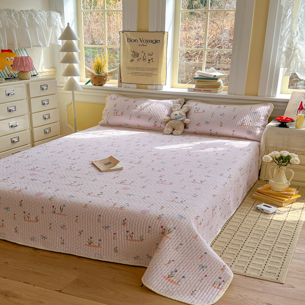 91家纺网 家纺一手货源 找家纺 优雅星家纺 2026新款A类小清新四季可用学生宿舍床单  单件夹棉炕盖床盖炕毯三件套（长期有货） 觅香