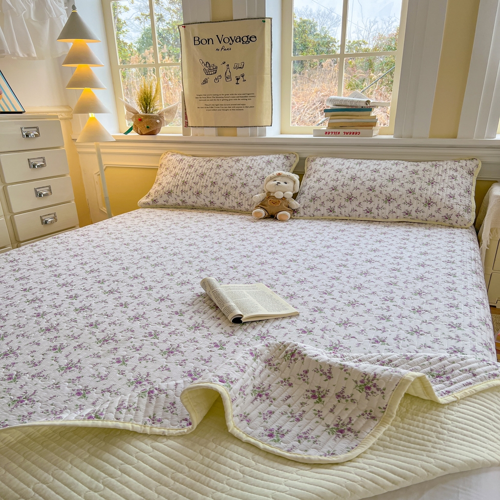 91家纺网 家纺一手货源 找家纺 优雅星家纺 2026新款A类小清新四季可用学生宿舍床单  单件夹棉炕盖床盖炕毯三件套（长期有货） 汐春之语