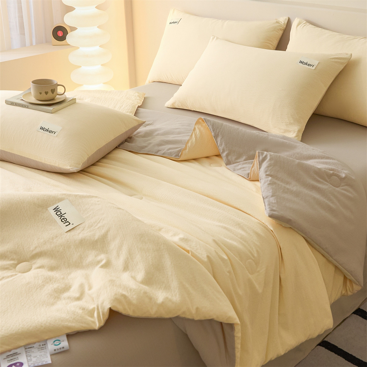 91家纺网 家纺一手货源 找家纺 盛秋家纺 2026新款皱皱纱贴标夏被-杰克 奶黄+梧桐杏