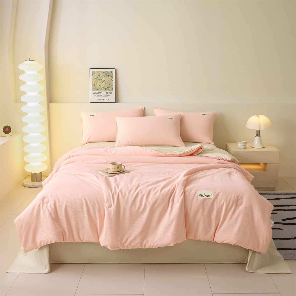 91家纺网 家纺一手货源 找家纺 盛秋家纺 2026新款皱皱纱贴标夏被-杰克 奶油粉+梧桐杏